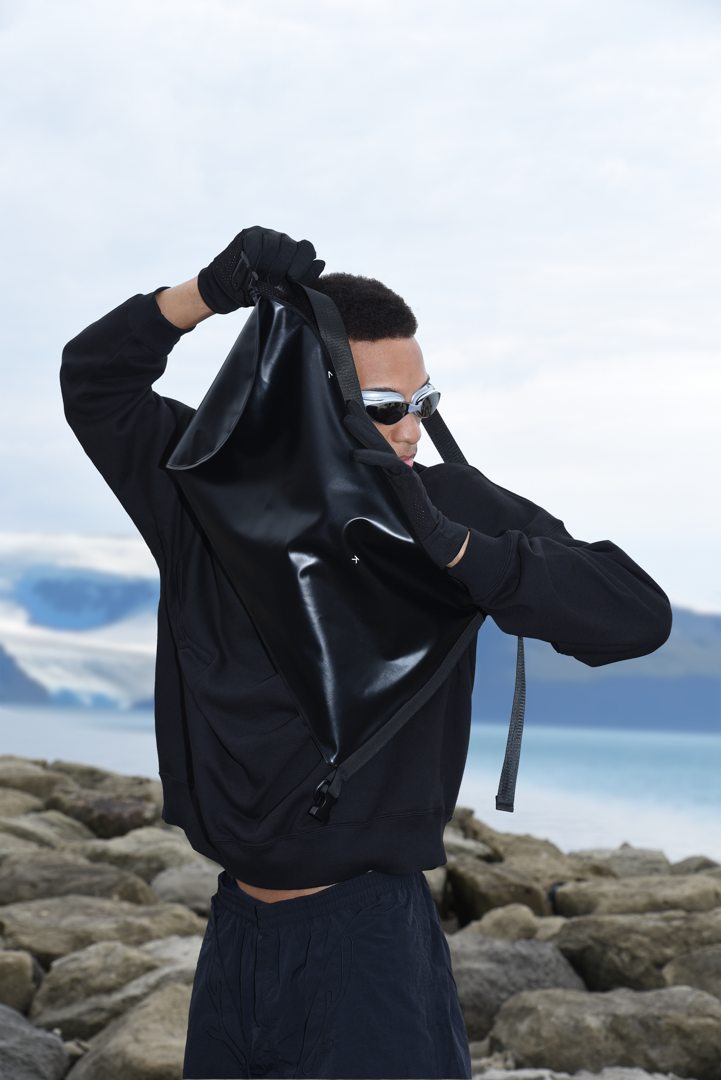 SHORTS BLACK ( STUDY 7.01 : kvr LOGO)