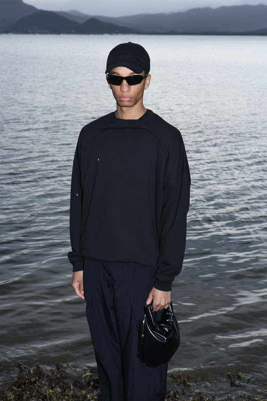 SWEATSHIRT (STUDY 8.03 : KVR LOGO)