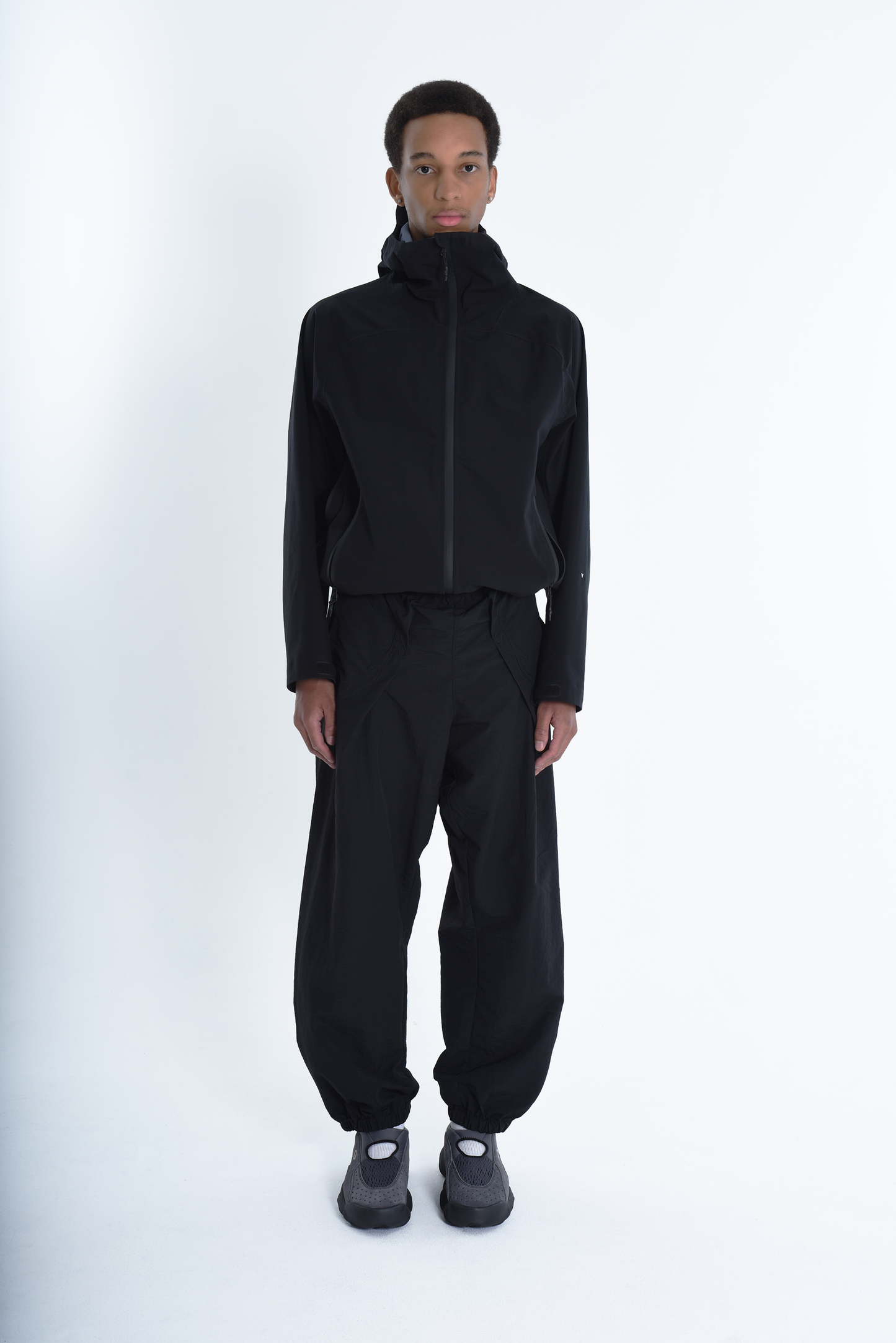 TRACK PANTS BLACK ( STUDY 8.01 : kvr logo)