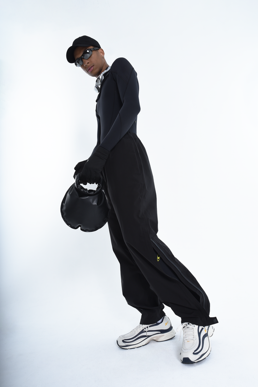 HAND BAG BLACK